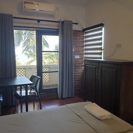 Janishi Residencies Hotell Negombo Eksteriør bilde