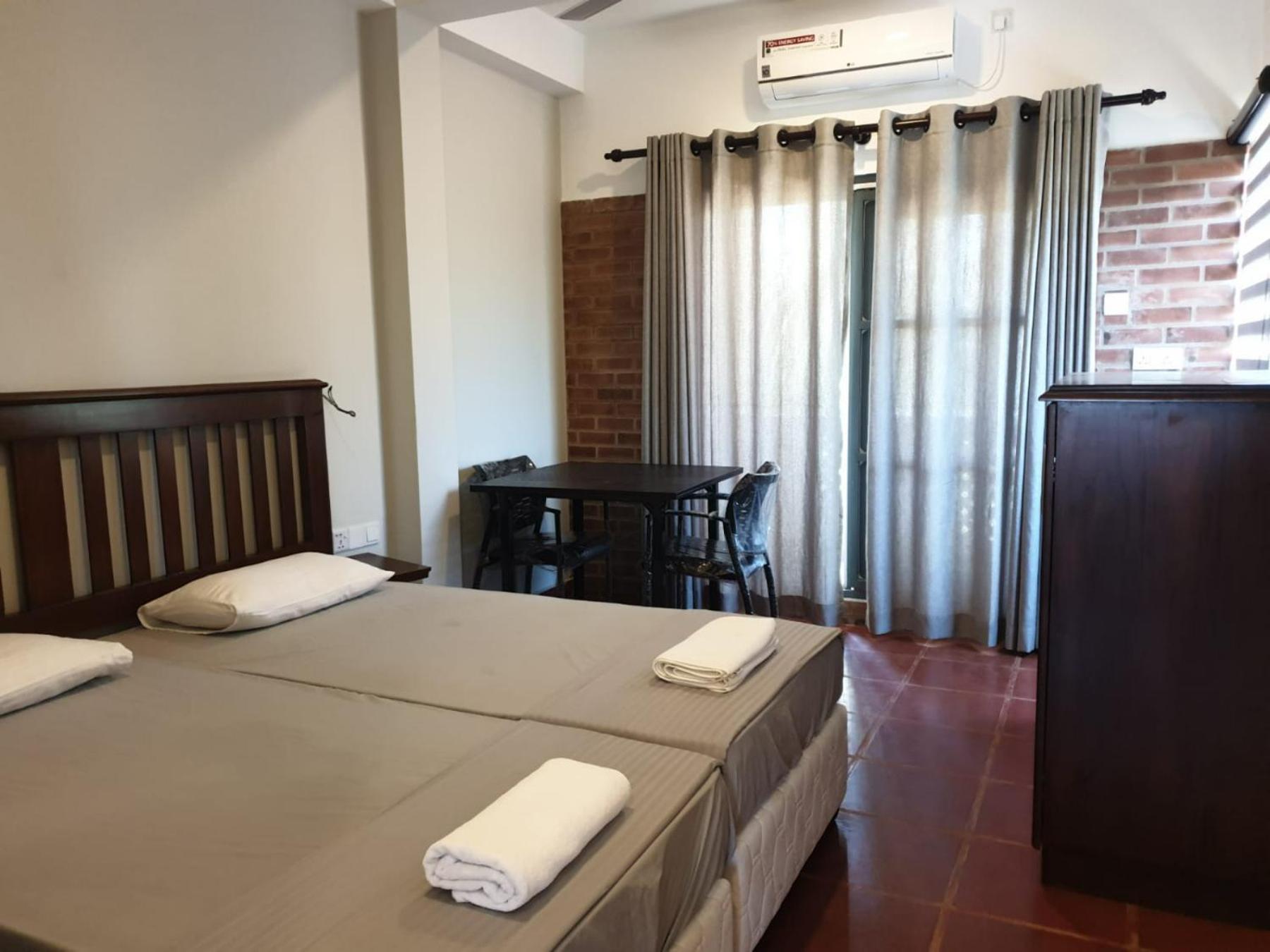 Janishi Residencies Hotell Negombo Eksteriør bilde