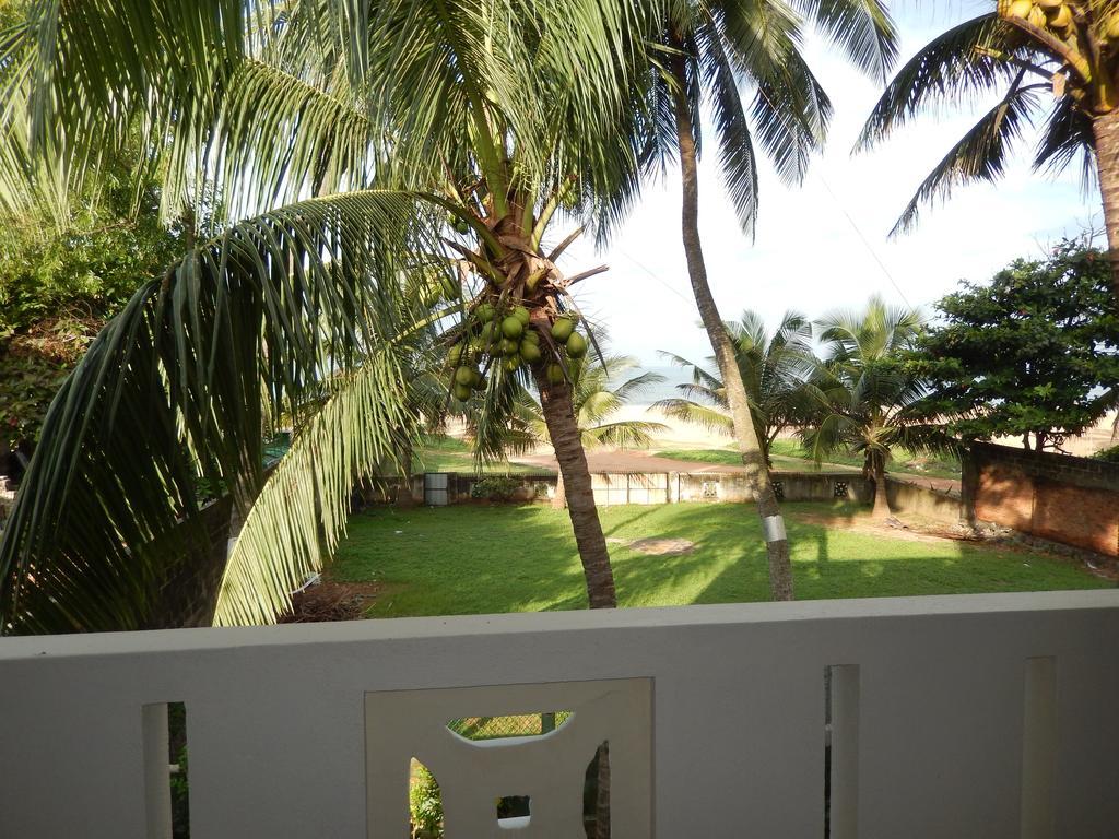 Janishi Residencies Hotell Negombo Eksteriør bilde
