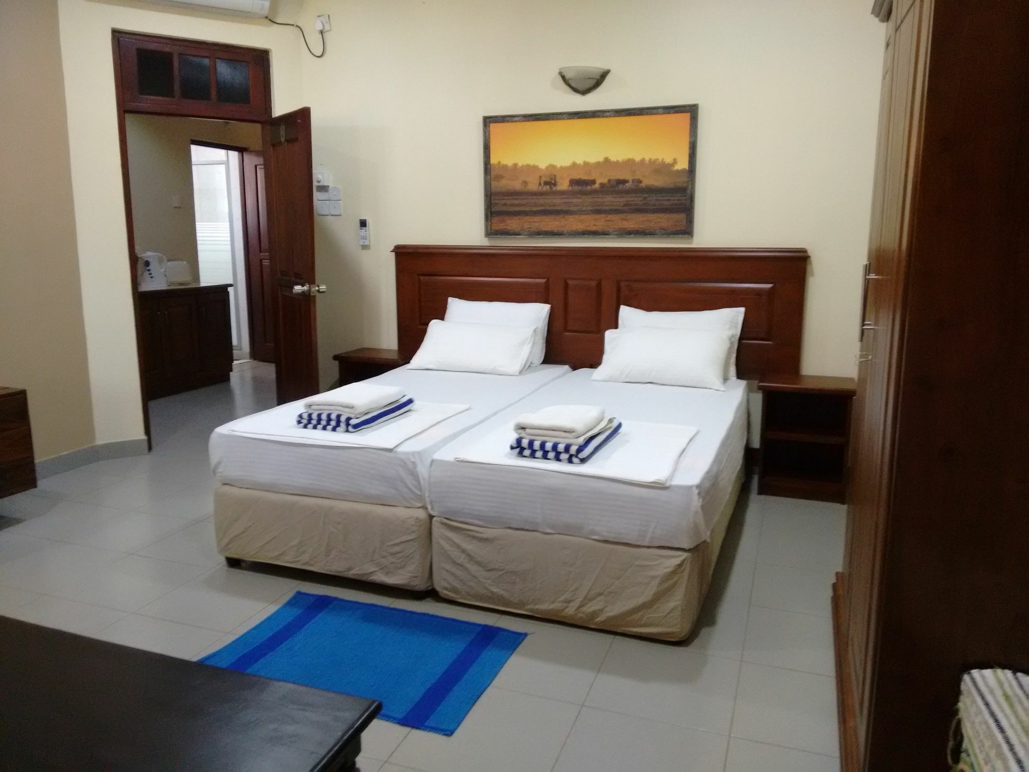 Janishi Residencies Hotell Negombo Eksteriør bilde
