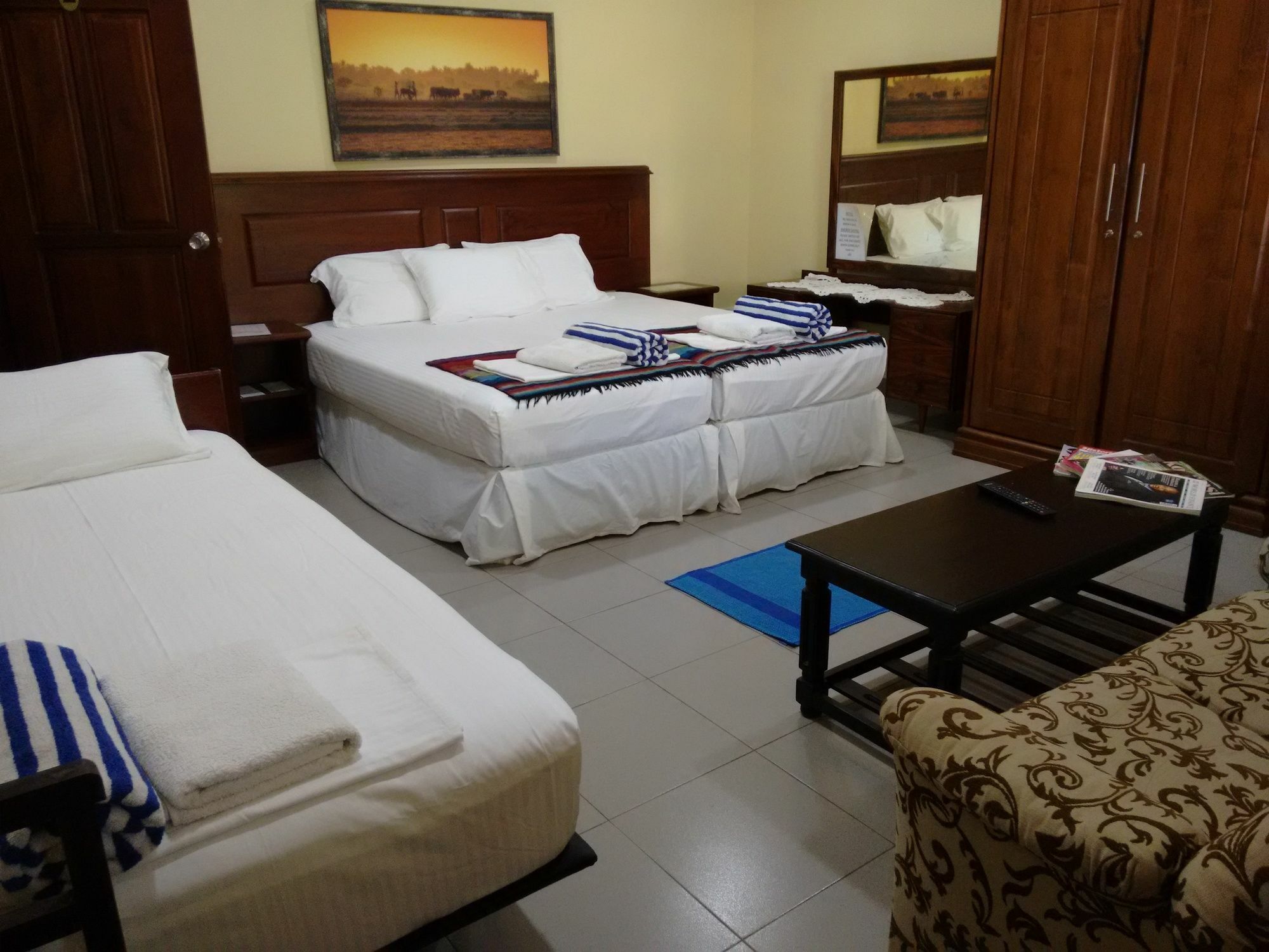 Janishi Residencies Hotell Negombo Eksteriør bilde